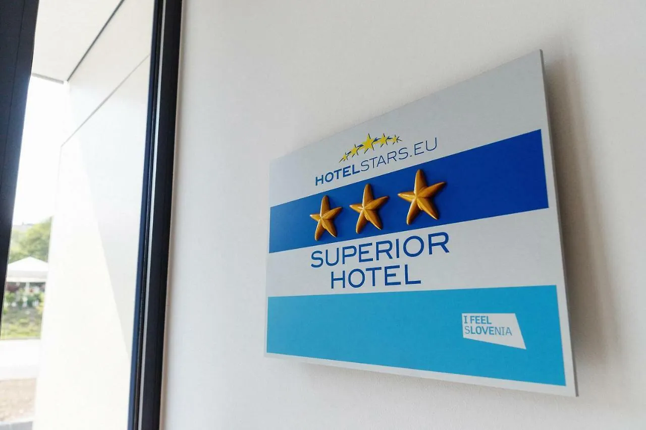 Wud Hotel ليوبليانا 3*,  سلوفينيا